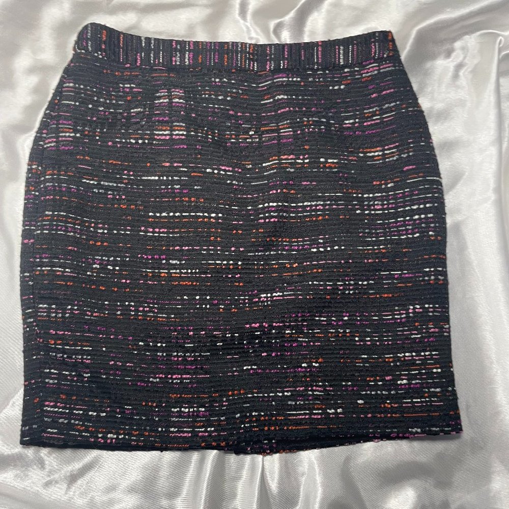 Ann Taylor Loft casual skirt plaid  black